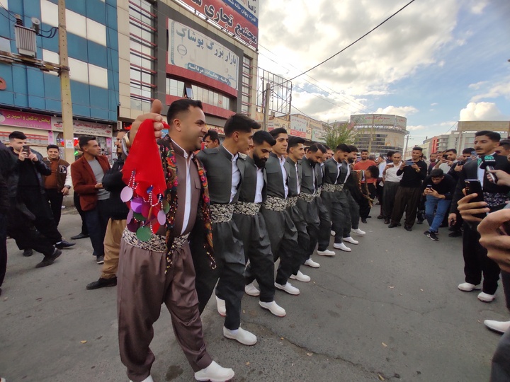 تایبەت: جەشنوارەی هەڵپەرکێ لەبانە، شانۆیەک بۆ شێواندنی فەڵسەفەی هەڵپەرکێ و ئاسایی نیشاندانی کوردستان