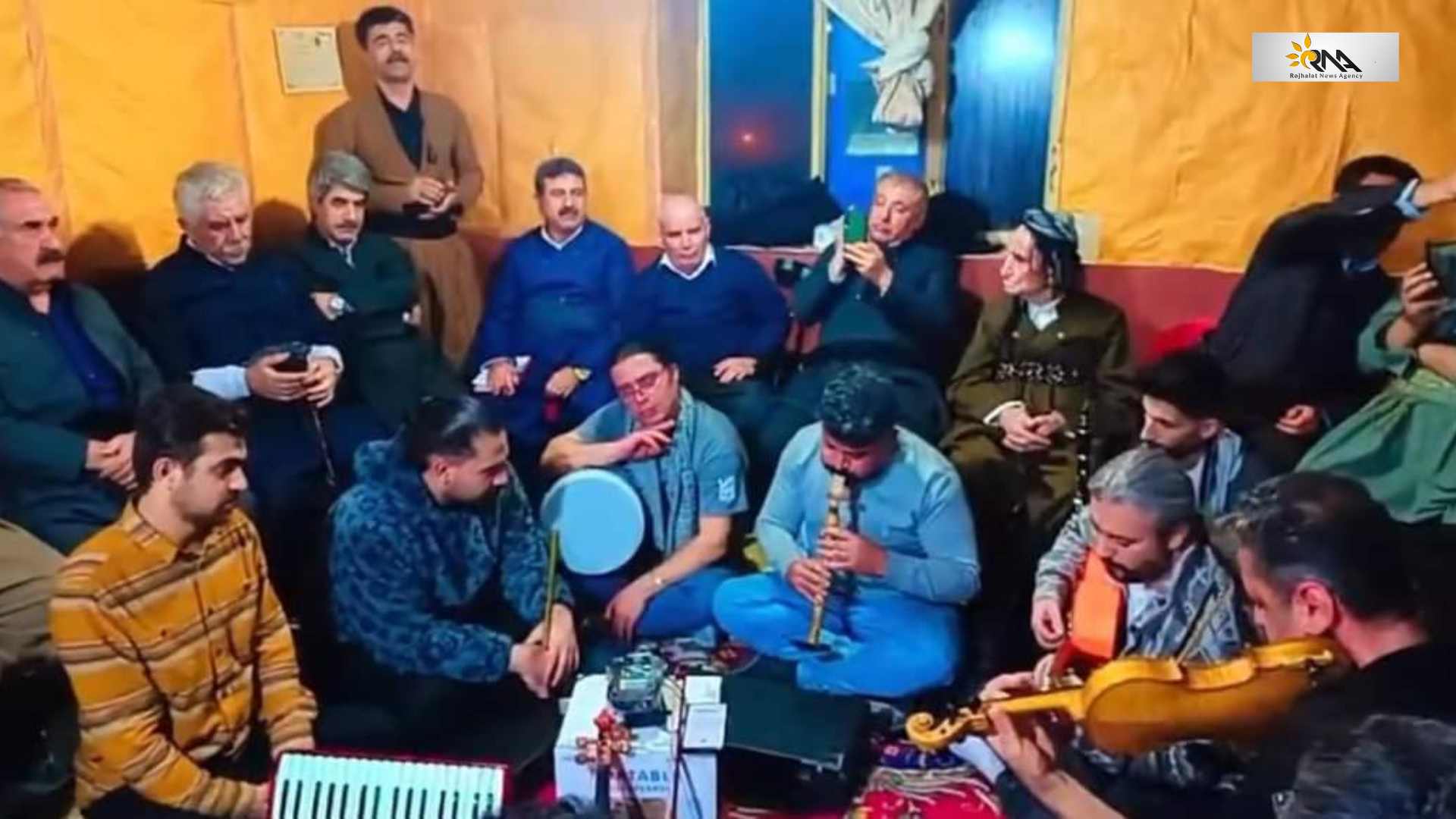 تایبەت بۆ رۆژهەڵات نیوز: هونەرمەندەکان چۆن هێندرانە بەردەم کامێرا؟ 