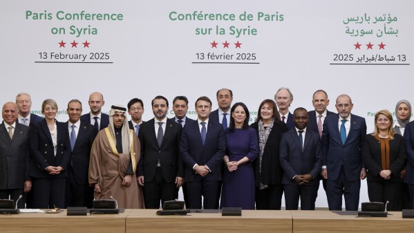 کۆنفرانسی پاریس لەسەر سوریا بەبێ ئامادەبوونی کوردەکان بەرێوەچوو